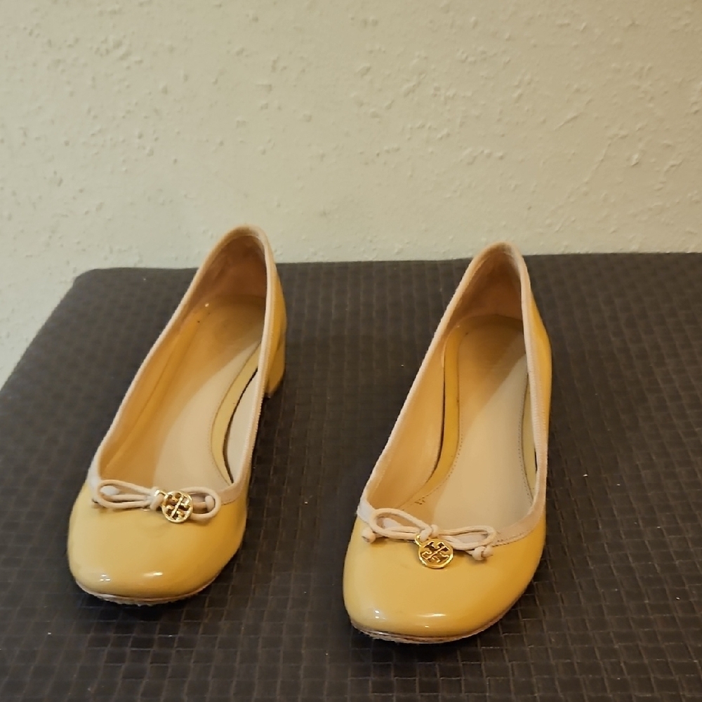 Tory Burch Women's Yellow Ballet Flats